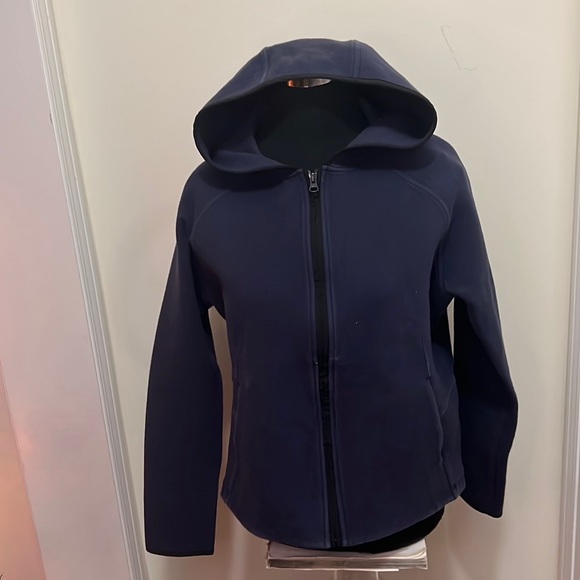 lululemon athletica Jackets & Blazers - Lululemon front Zipped Up Hoodie Size 10